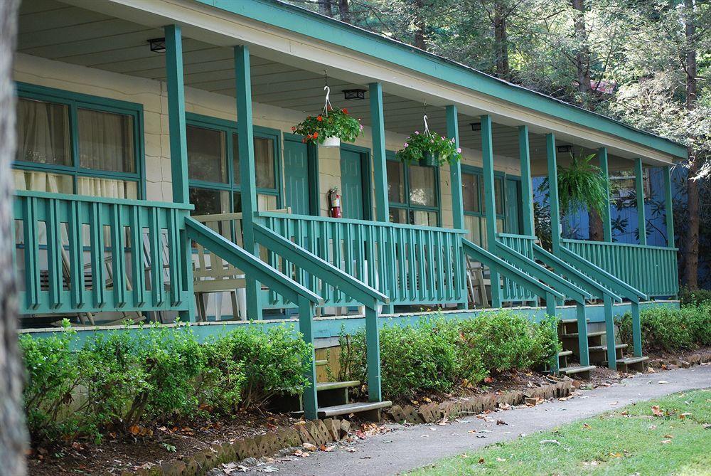 Mill House Lodge Флэт-Рок Экстерьер фото